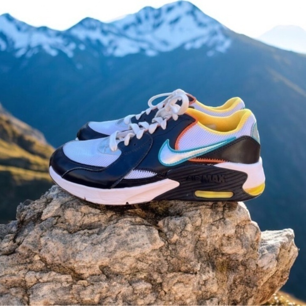 Nike Air Max Excee D2 size 6,5y